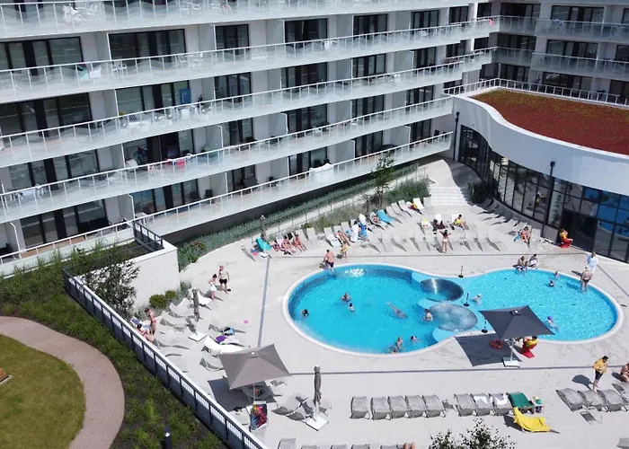 F210 - Basen Fitnes Bawialnia Parking W Cenie -polanki Aqua -holiday Kołobrzeg